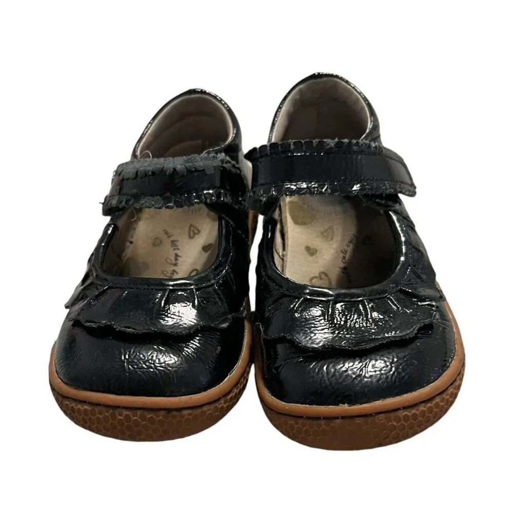Livie & Luca Sz 9 Black Patent Leather Classic Ruche Mary Jane Shoes